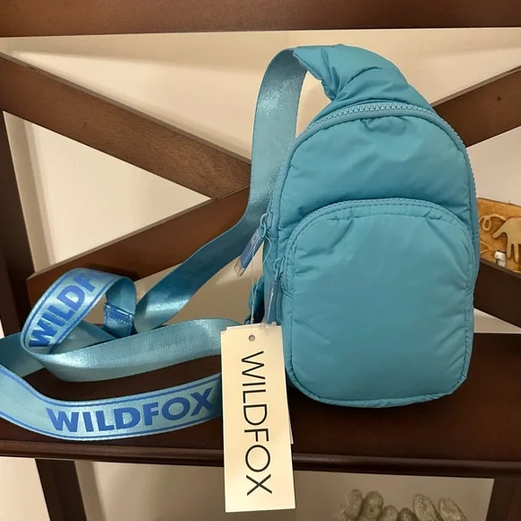 Wildfox Light Blue Sling Bag - Picture 1 of 7
